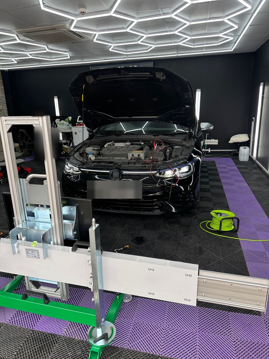 Radar calibration on a VW Golf R in Leeds